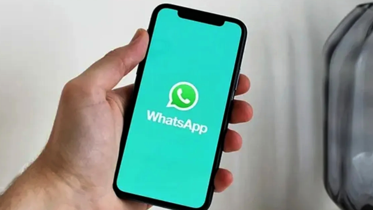 WhatsApp Status : వాట్సాప్ స్టేటస్లో కూడా లొకేషన్ షేర్ చేయొచ్చు తెలుసా? స్టెప్ బై స్టెప్ ప్రాసెస్..! WhatsApp Status : వాట్సాప్ స్టేటస్లో కూడా లొకేషన్ షేర్ చేయొచ్చు తెలుసా? స్టెప్ బై స్టెప్ ప్రాసెస్..!