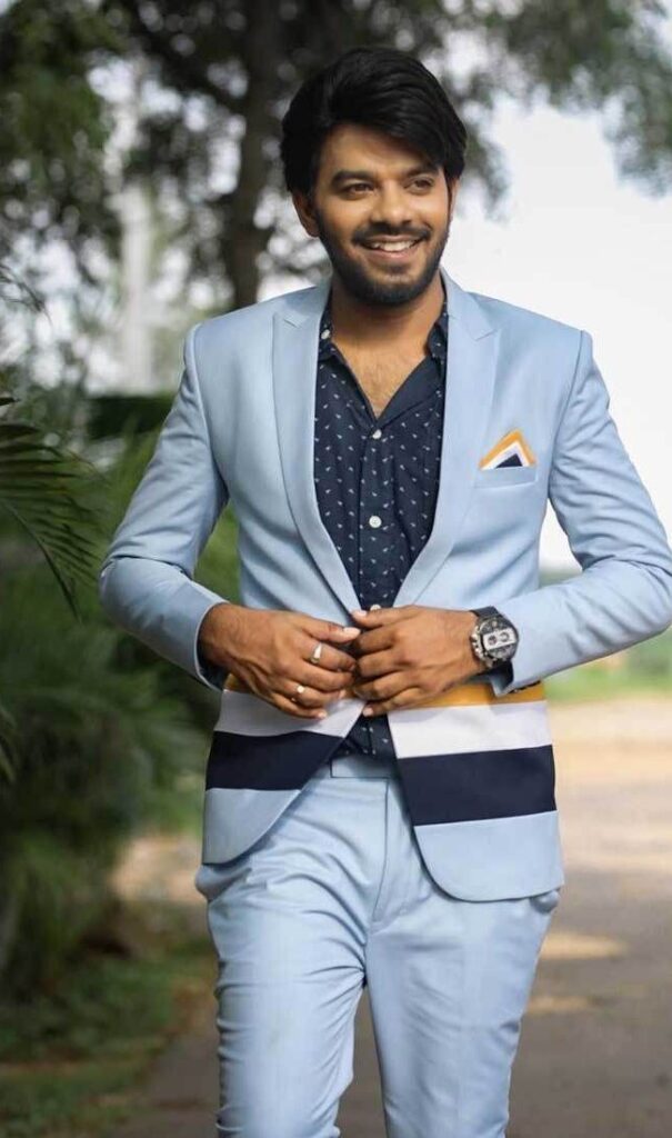 Ashu Reddy Calls Brother in Law only One Person in her Life 