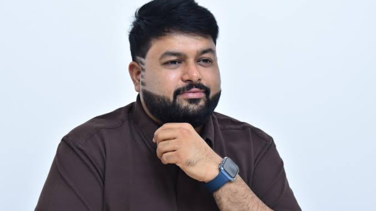 Thaman : మరీ ఇంత కాఫీ పిచ్చి ఏంటి భయ్యా..? ప్రపంచంలో ఉండే అన్ని కాఫీ బీన్స్.. 15 కాఫీ మిషన్స్.. Thaman : మరీ ఇంత కాఫీ పిచ్చి ఏంటి భయ్యా..? ప్రపంచంలో ఉండే అన్ని కాఫీ బీన్స్.. 15 కాఫీ మిషన్స్..
