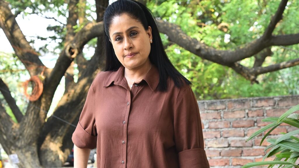 Vijayashanthi Interesting Comments on Present Heroine Characters in Movies