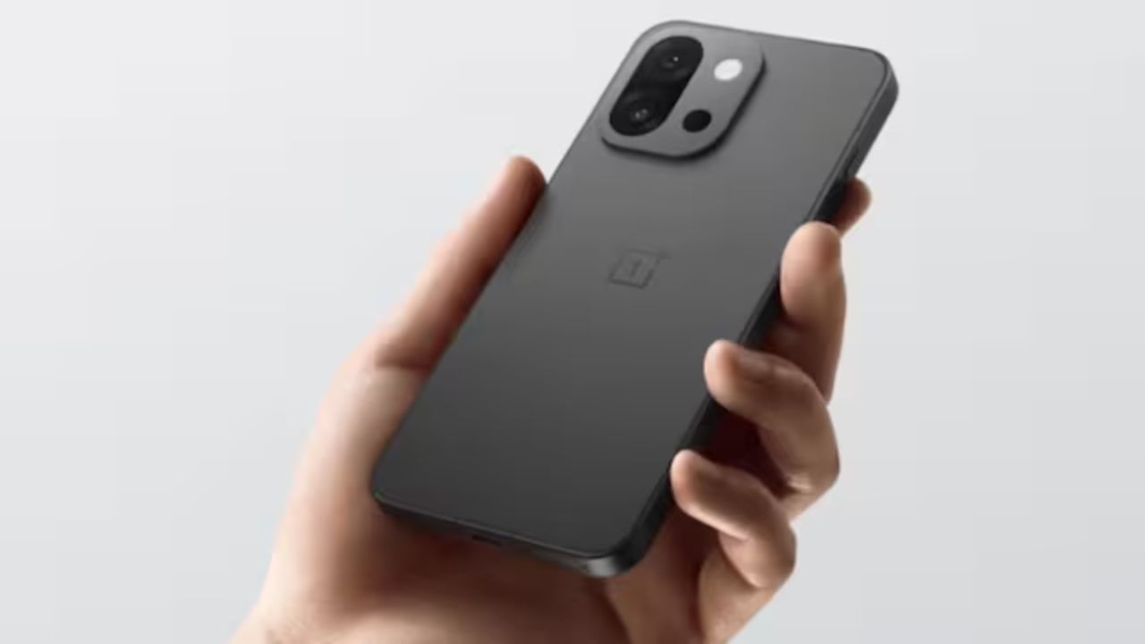 OnePlus 13s స్మార్ట్ఫోన్ వచ్చేస్తోందీ… ఫోన్ అంటే ఇలా ఉండాలి అనేలా.. OnePlus 13s స్మార్ట్ఫోన్ వచ్చేస్తోందీ… ఫోన్ అంటే ఇలా ఉండాలి అనేలా..