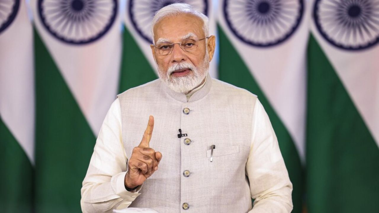 PM Modi: తన 11 ఏళ్ల పాలనపై ప్రధాని మోదీ ఆసక్తికర కామెంట్స్ PM Modi: తన 11 ఏళ్ల పాలనపై ప్రధాని మోదీ ఆసక్తికర కామెంట్స్