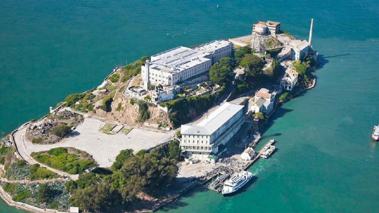 Alcatraz The Prison Island