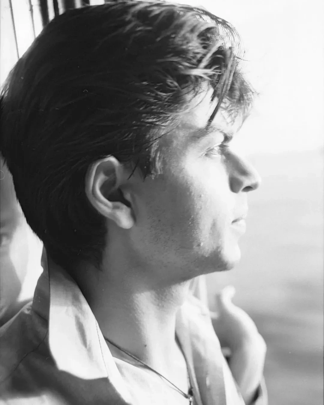 shah Rukh Khan Friend Shares 35 Years Old Photos