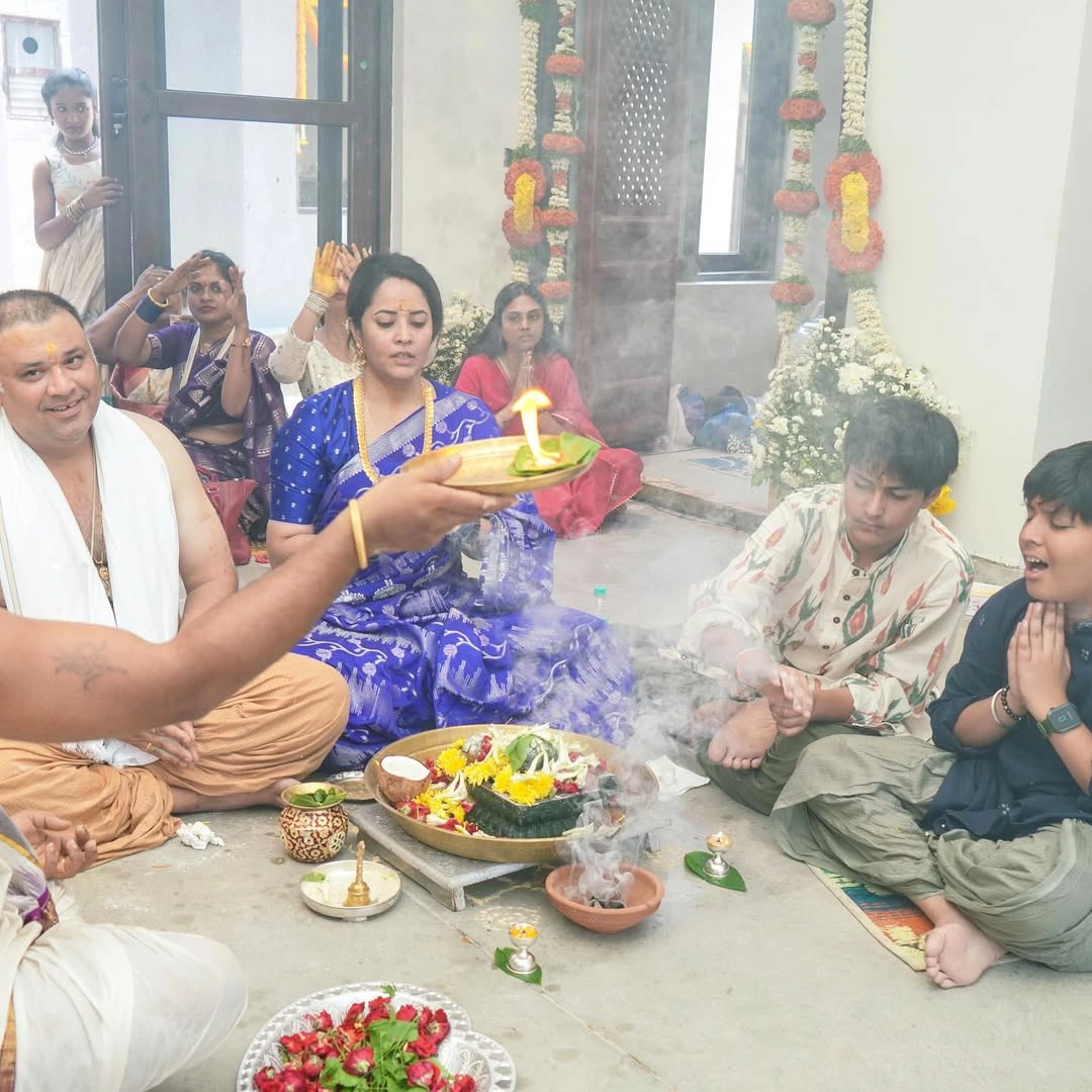 Anasuya Bharadwaj New House Opening Ceremony