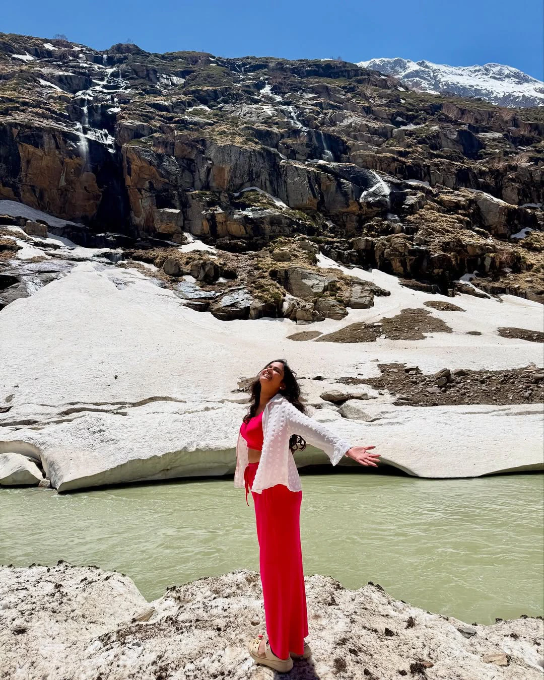 Ariyana Glory Enjoying Vacation at Himachal Pradesh