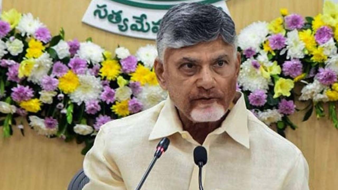 యోగాకి గుర్తింపు వచ్చింది మోదీ వల్లే.. విశాఖలో 5లక్షల మందితో యోగా డే : సీఎం చంద్రబాబు యోగాకి గుర్తింపు వచ్చింది మోదీ వల్లే.. విశాఖలో 5లక్షల మందితో యోగా డే : సీఎం చంద్రబాబు