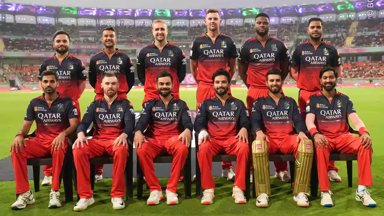 RCB : మీరు నమ్మగలరా? ఆర్సీబీ ఐపీఎల్ గెలిచింది.. డేల్ స్టెయిన్ RCB : మీరు నమ్మగలరా? ఆర్సీబీ ఐపీఎల్ గెలిచింది.. డేల్ స్టెయిన్
