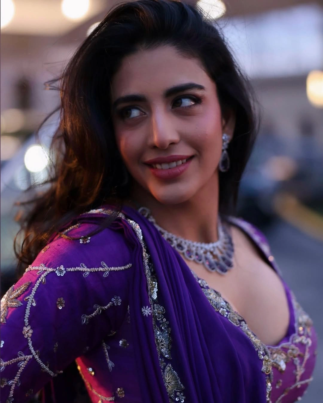 Daksha Nagarkar Shows her Beauty