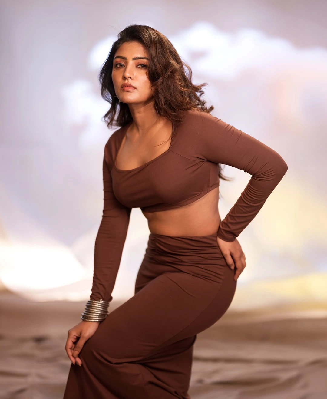 Eesha Rebba Stunning Looks with Her Beauty