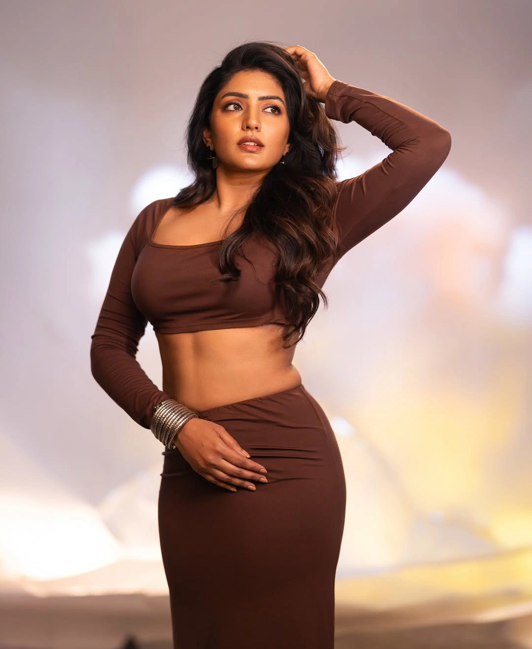 Eesha Rebba Stunning Looks with Her Beauty