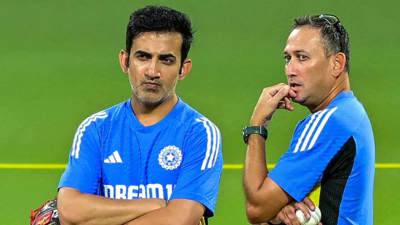 ENG vs IND : ఇంగ్లాండ్తో టెస్టు సిరీస్.. శనివారం జట్టును ప్రకటించనున్న బీసీసీఐ! ENG vs IND : ఇంగ్లాండ్తో టెస్టు సిరీస్.. శనివారం జట్టును ప్రకటించనున్న బీసీసీఐ!