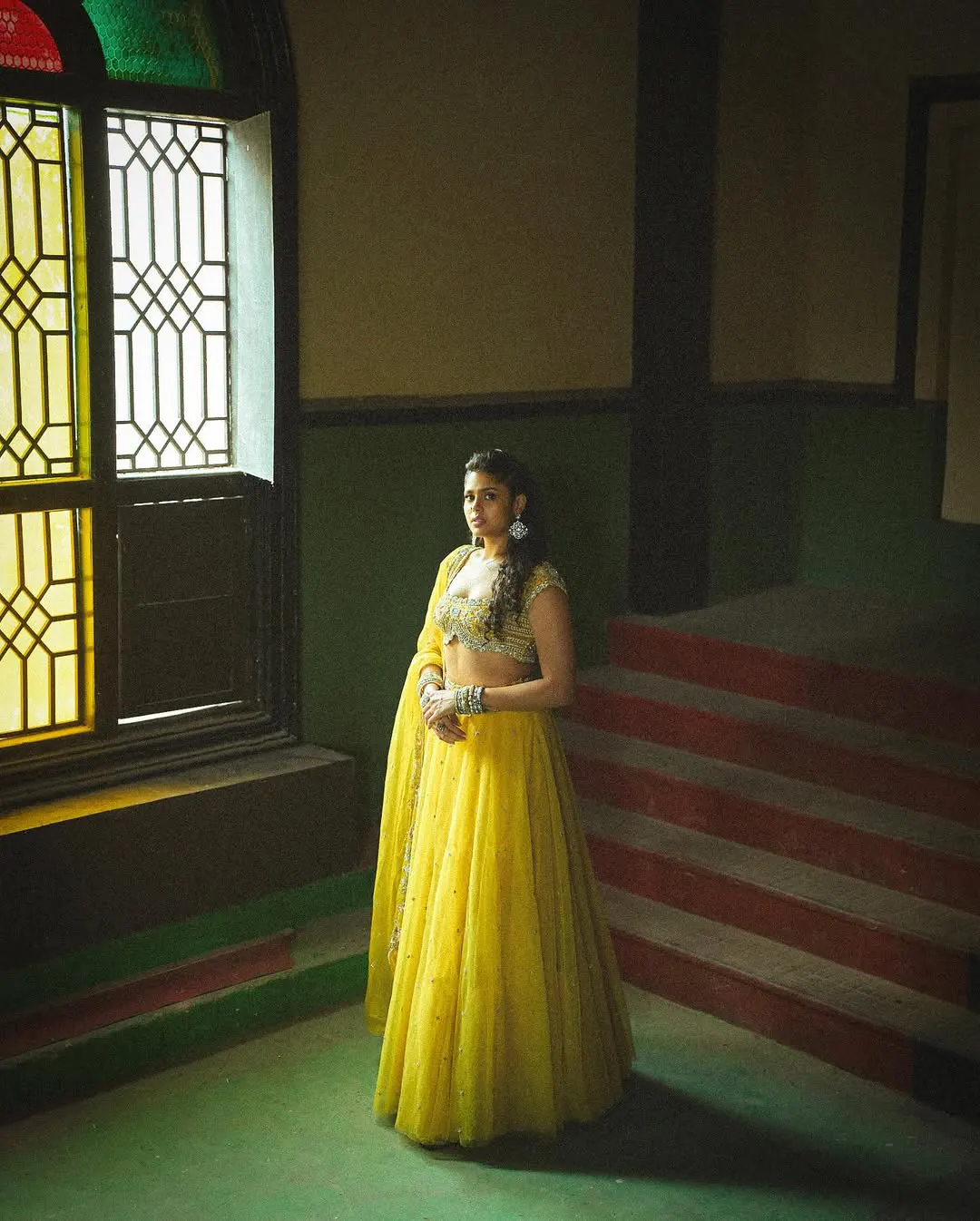 Faria Abdullah Shines in Dark
