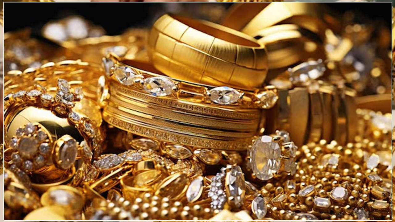 Gold Rate: ఏపీ, తెలంగాణ రాష్ట్రాల్లోని ప్రధాన నగరాల్లో ఇవాళ్టి బంగారం, వెండి ధరలు ఇలా.. Gold Rate: ఏపీ, తెలంగాణ రాష్ట్రాల్లోని ప్రధాన నగరాల్లో ఇవాళ్టి బంగారం, వెండి ధరలు ఇలా..