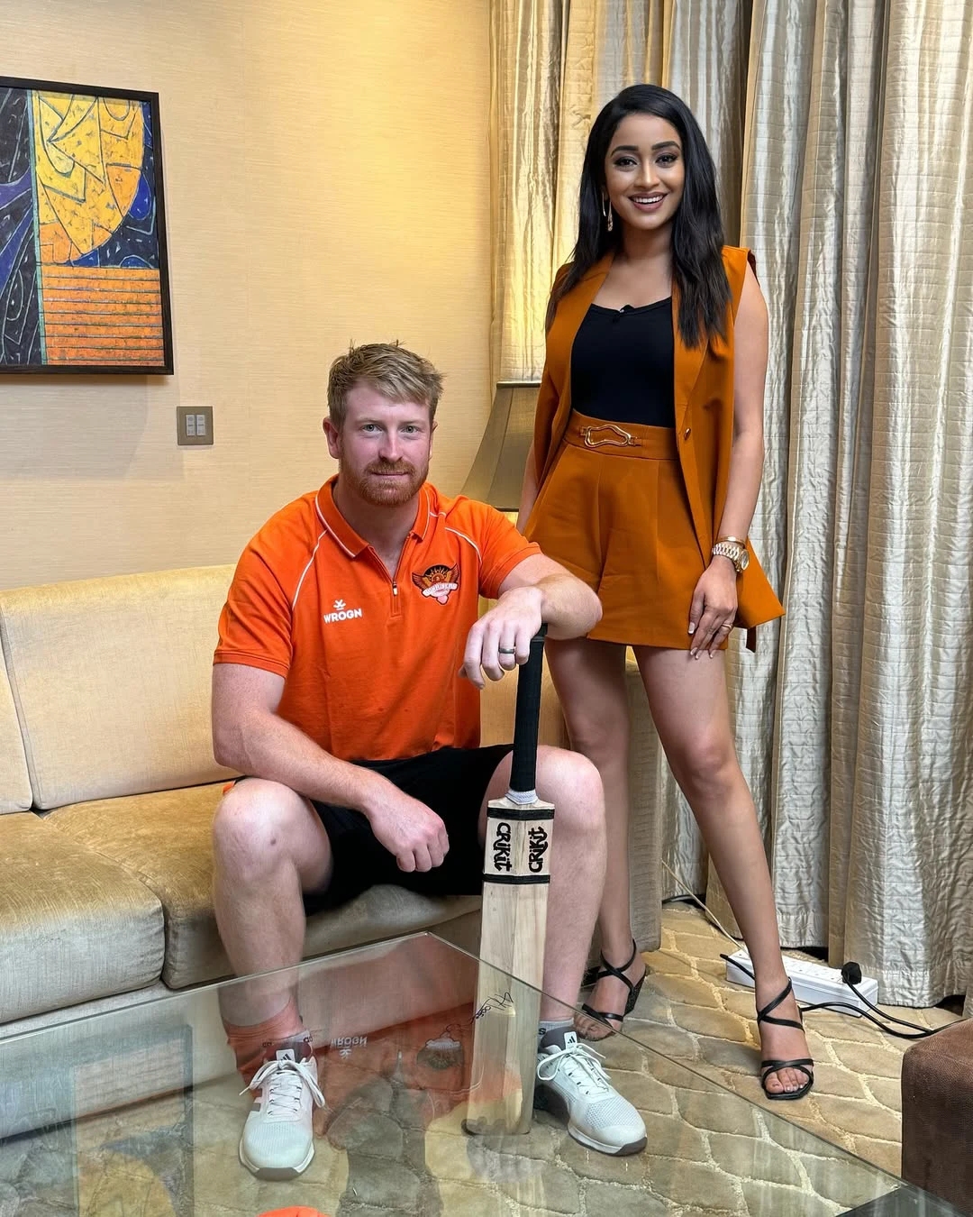 Anchor Vindhya Vishaka With SRH Player Heinrich Klaasen