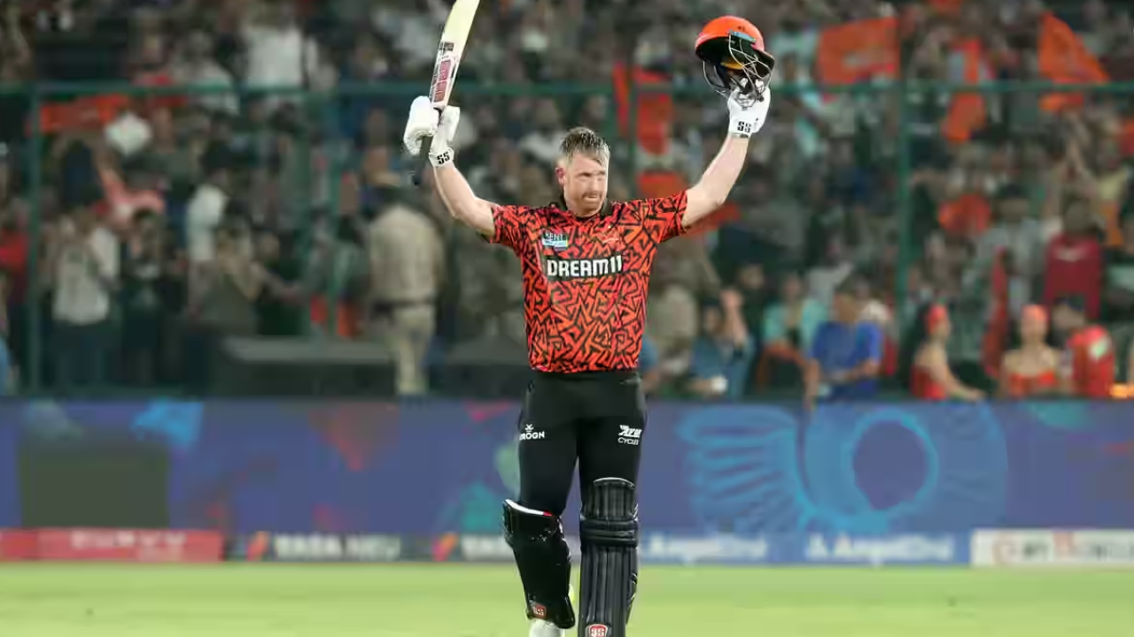 SRH vs KKR : కోల్కతా పై హెన్రిచ్ క్లాసెన్ రికార్డు శతకం.. అయినా కానీ.. క్రిస్ గేల్, వైభవ్ సూర్యవంశీల.. SRH vs KKR : కోల్కతా పై హెన్రిచ్ క్లాసెన్ రికార్డు శతకం.. అయినా కానీ.. క్రిస్ గేల్, వైభవ్ సూర్యవంశీల..