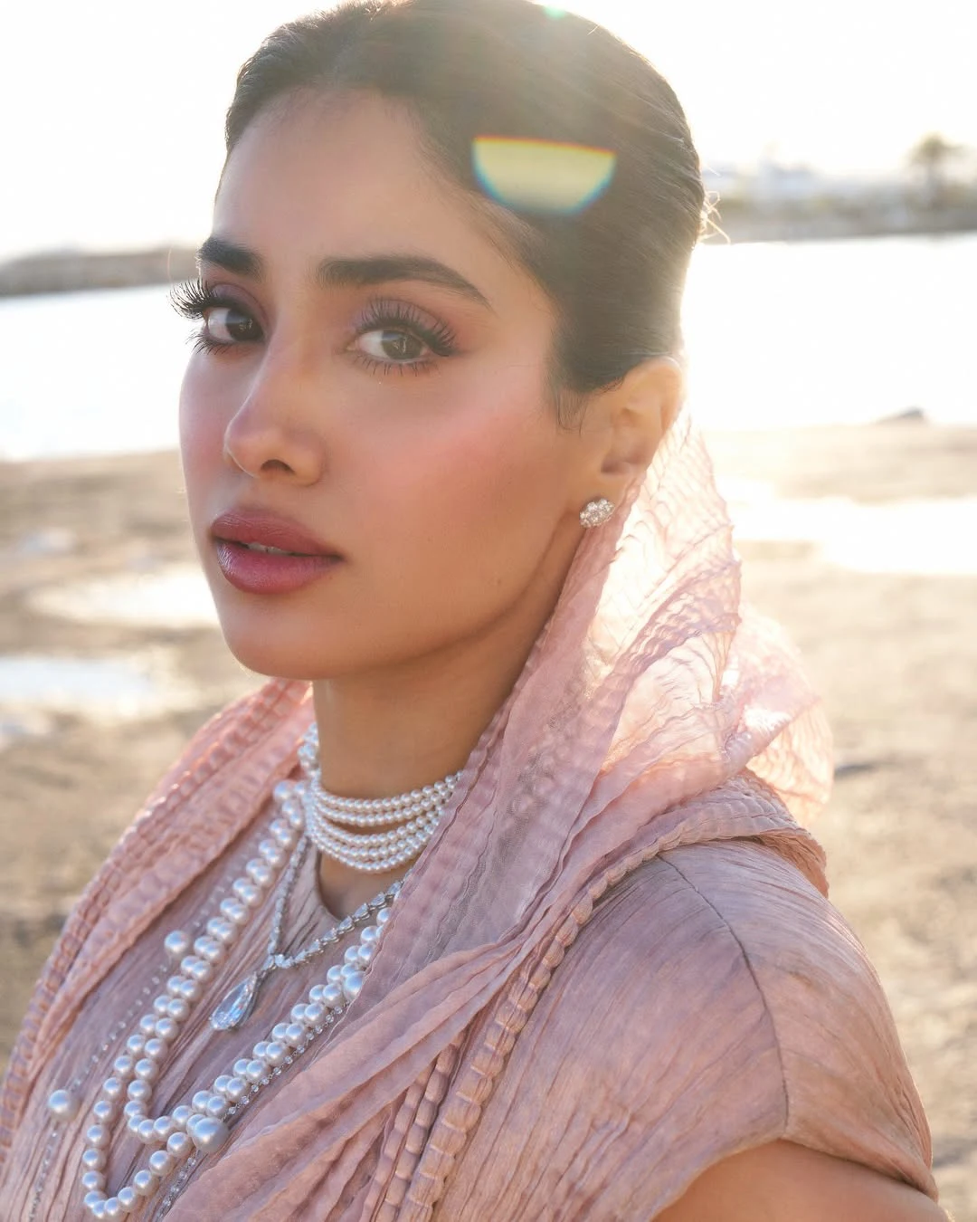 Janhvi Kapoor Stunning Looks in Cannes Film Festival