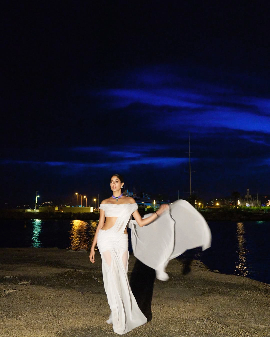 Janhvi Kapoor Sizzling Poses from Cannes Film Festival