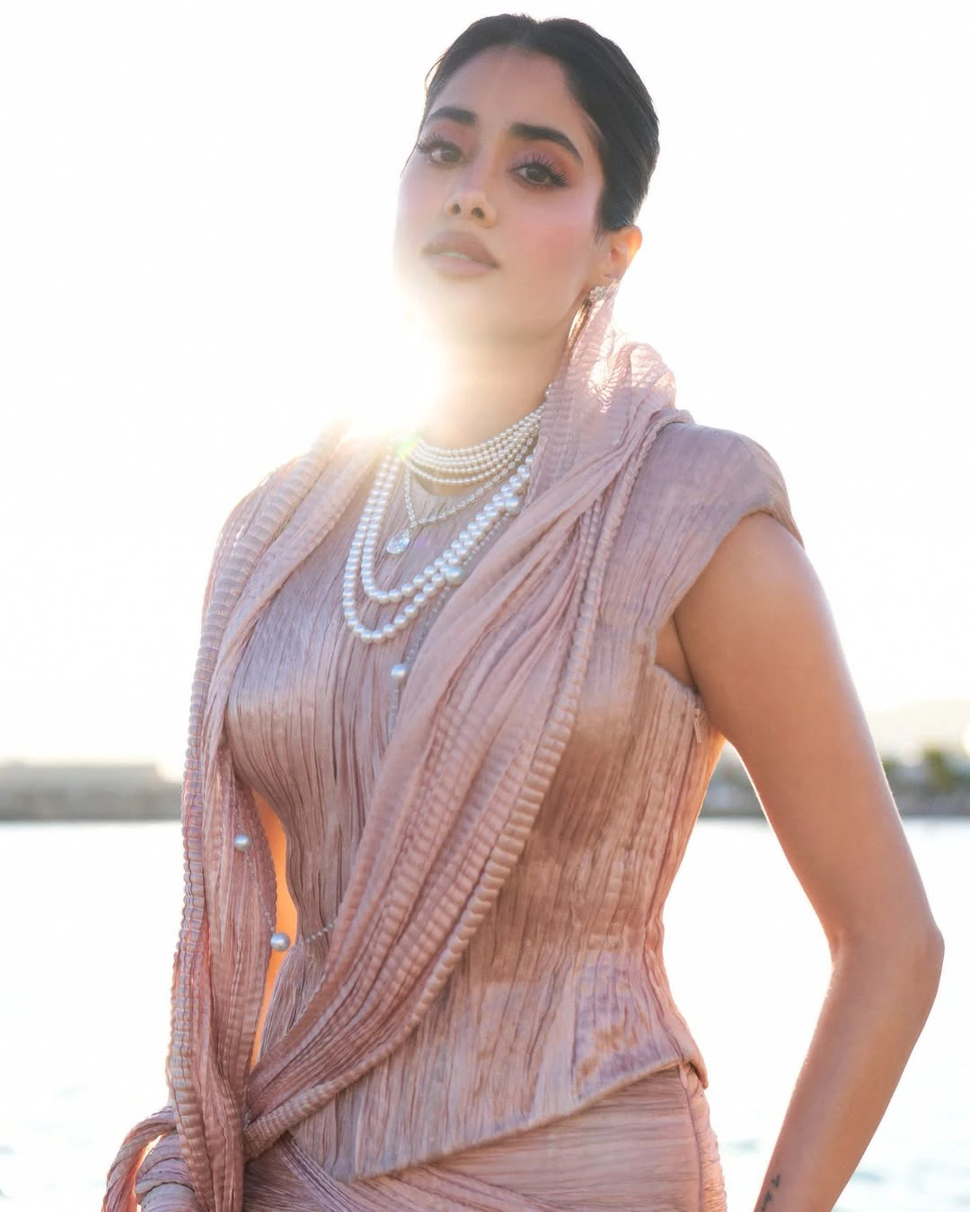 Janhvi Kapoor Stunning Looks in Cannes Film Festival
