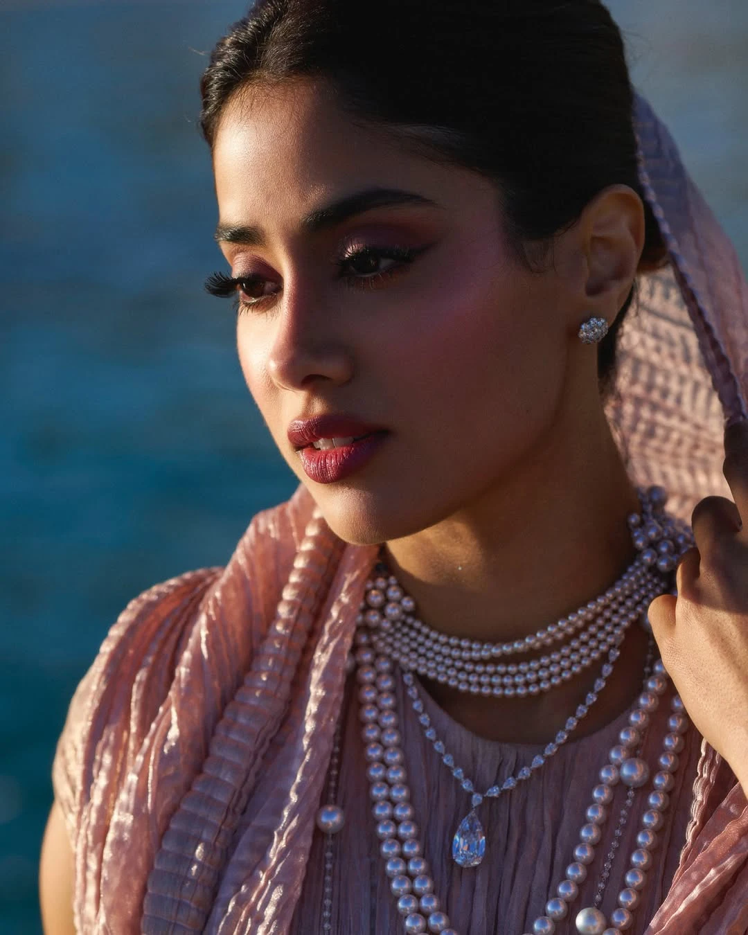 Janhvi Kapoor Stunning Looks in Cannes Film Festival