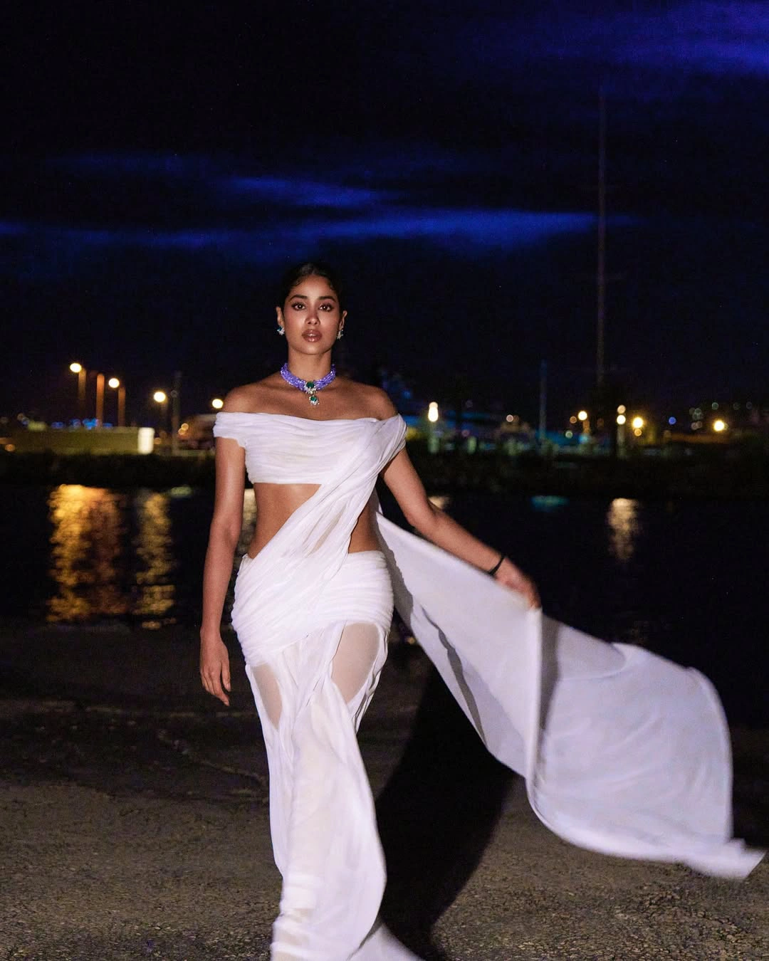 Janhvi Kapoor Sizzling Poses from Cannes Film Festival