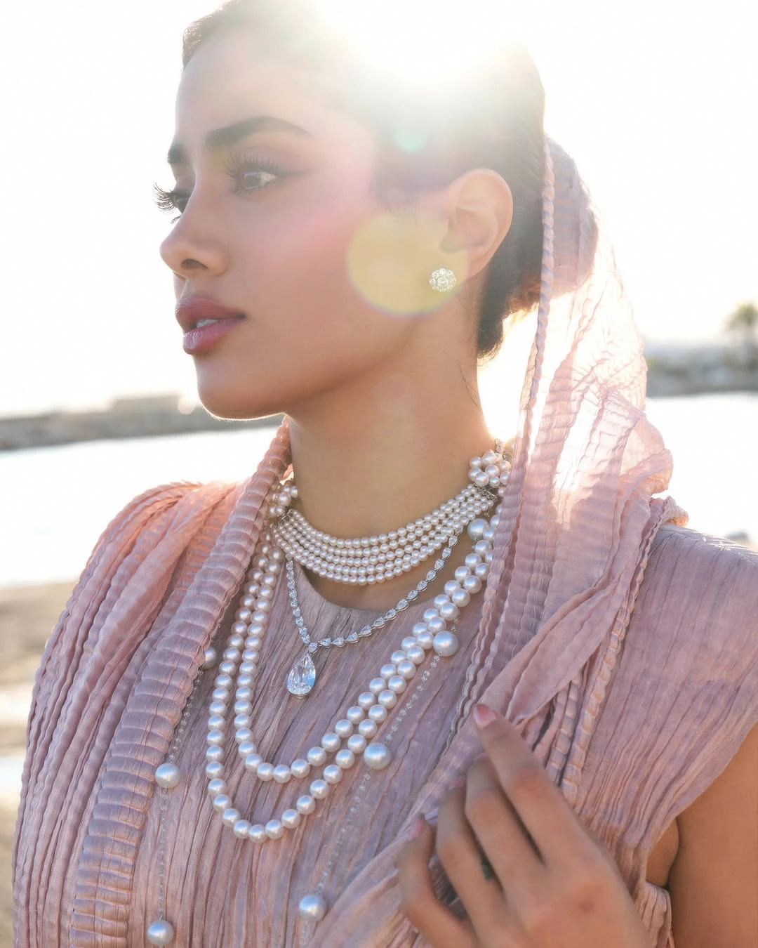 Janhvi Kapoor Stunning Looks in Cannes Film Festival