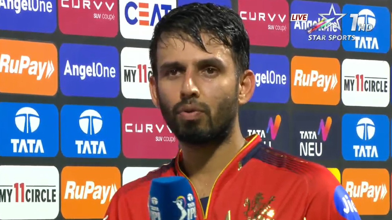 LSG vs RCB : లక్నో పై సంచలన విజయం.. కోహ్లీ కాదు.. క్రెడిట్ మొత్తం అతడిదే.. ఆర్సీబీ తాత్కాలిక కెప్టెన్ జితేశ్ శర్మ షాకింగ్ కామెంట్స్.. LSG vs RCB : లక్నో పై సంచలన విజయం.. కోహ్లీ కాదు.. క్రెడిట్ మొత్తం అతడిదే.. ఆర్సీబీ తాత్కాలిక కెప్టెన్ జితేశ్ శర్మ షాకింగ్ కామెంట్స్..