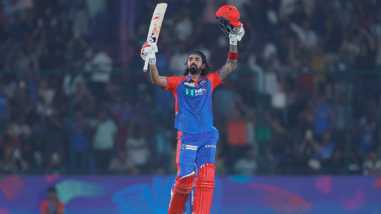 KL Rahul: టీ20 క్రికెట్లో చరిత్ర సృష్టించిన కేఎల్ రాహుల్.. విరాట్ కోహ్లి రికార్డ్ బ్రేక్.. KL Rahul: టీ20 క్రికెట్లో చరిత్ర సృష్టించిన కేఎల్ రాహుల్.. విరాట్ కోహ్లి రికార్డ్ బ్రేక్..