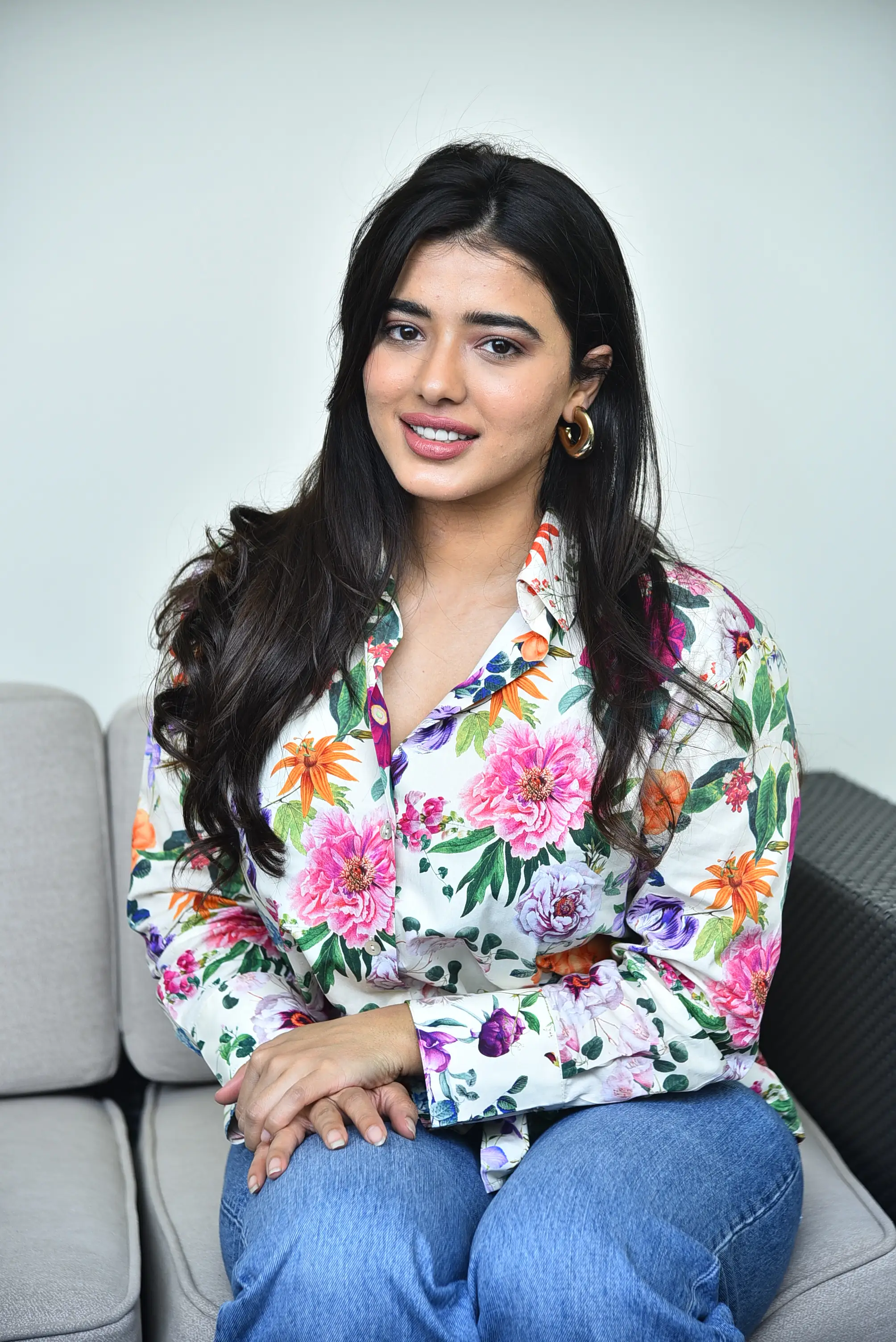 Ketika Sharma Stylish Looks in Single Movie Promotions