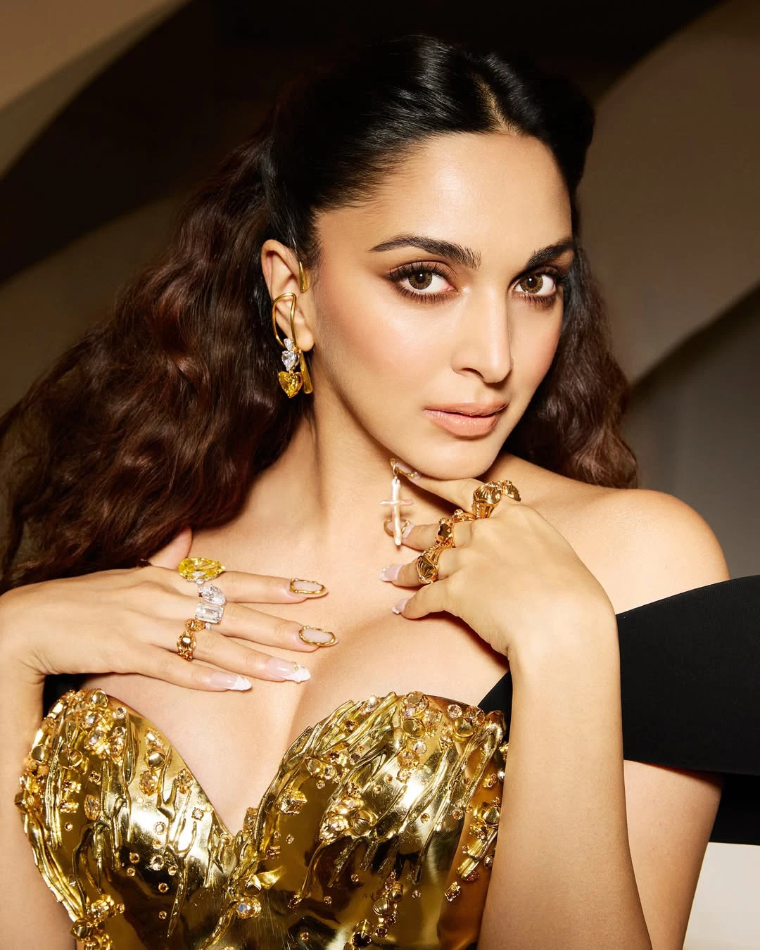 Kiara Advani Baby Bump Photos