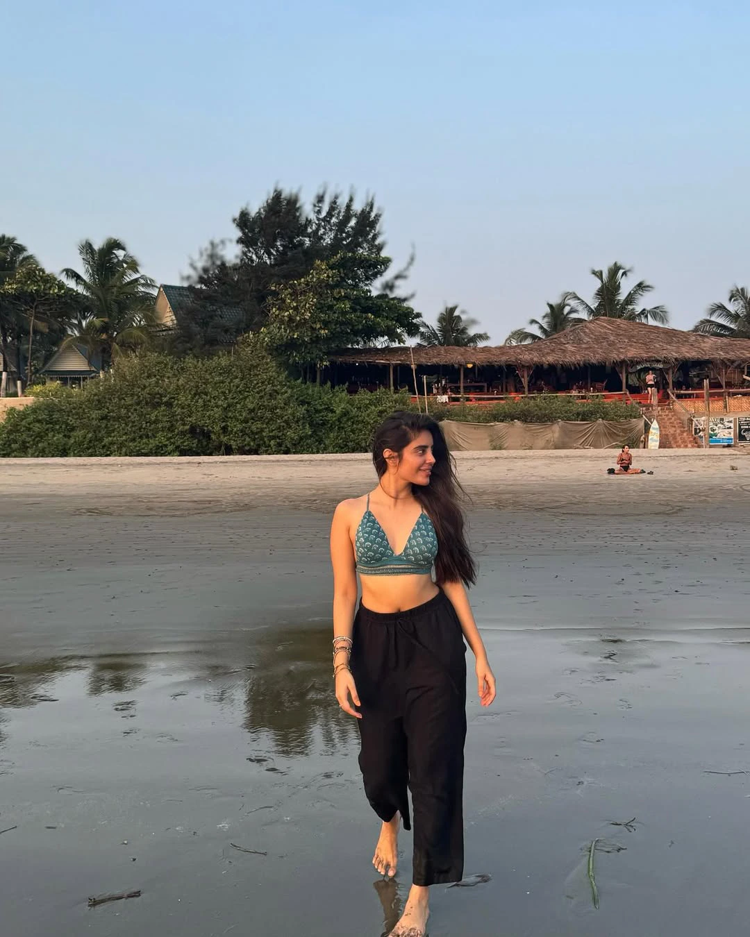 Kushitha Kallapu Enjoying in Beach