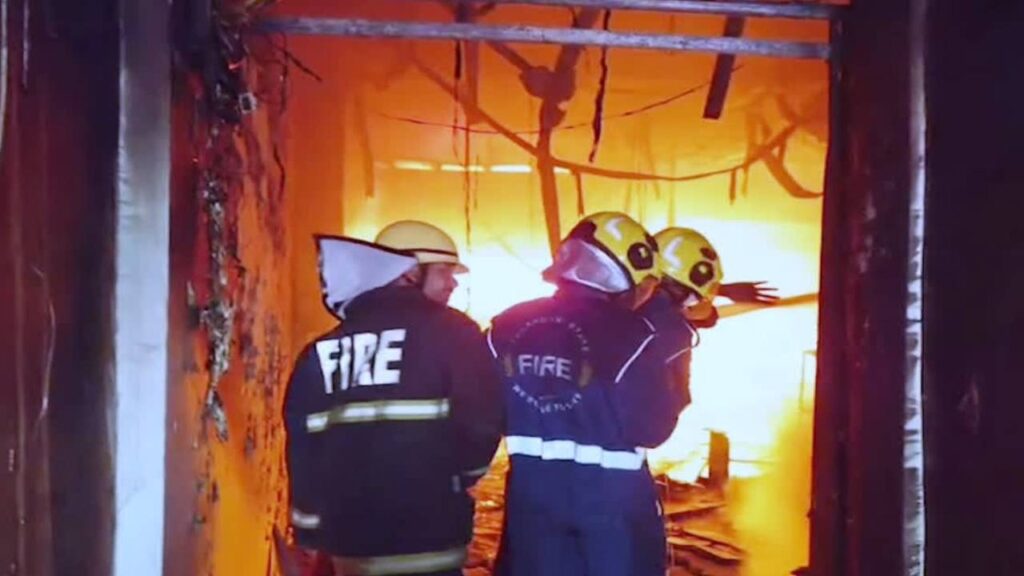 Major Fire Broke at Gulzar House