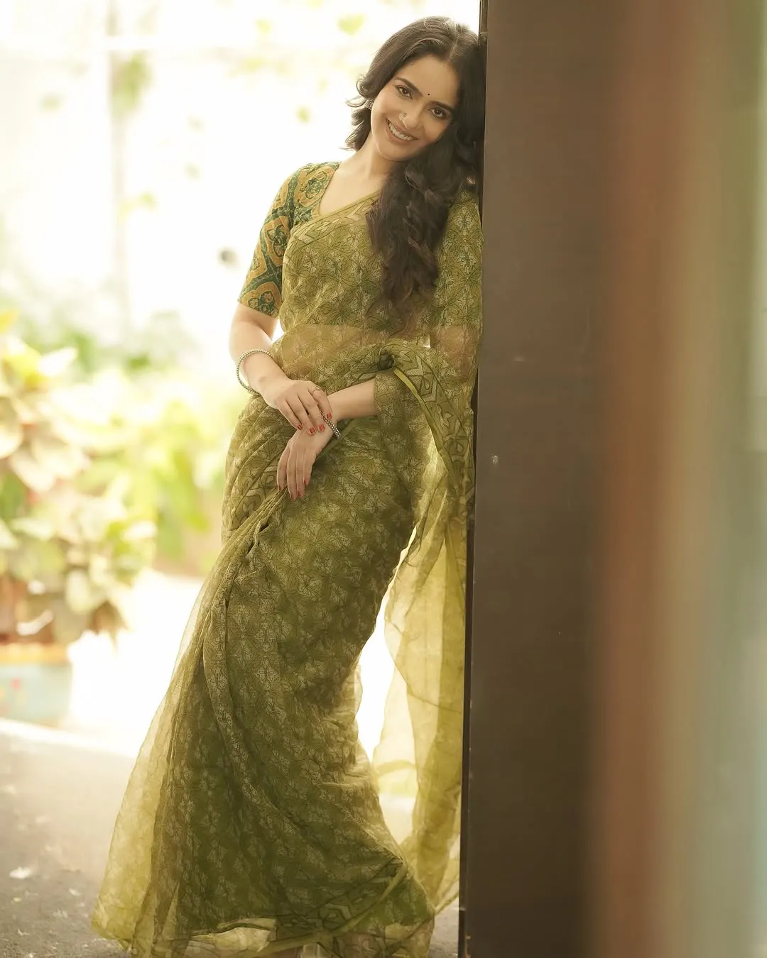 Malvi Malhotra Stunning Looks in Saree