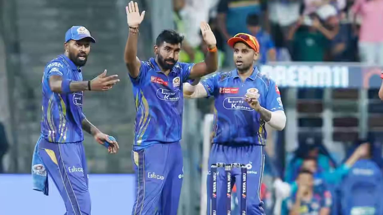 RR vs MI : రాజస్థాన్తో కీలక మ్యాచ్కు ముందు ముంబై ఇండియన్స్కు భారీ షాక్.. RR vs MI : రాజస్థాన్తో కీలక మ్యాచ్కు ముందు ముంబై ఇండియన్స్కు భారీ షాక్..