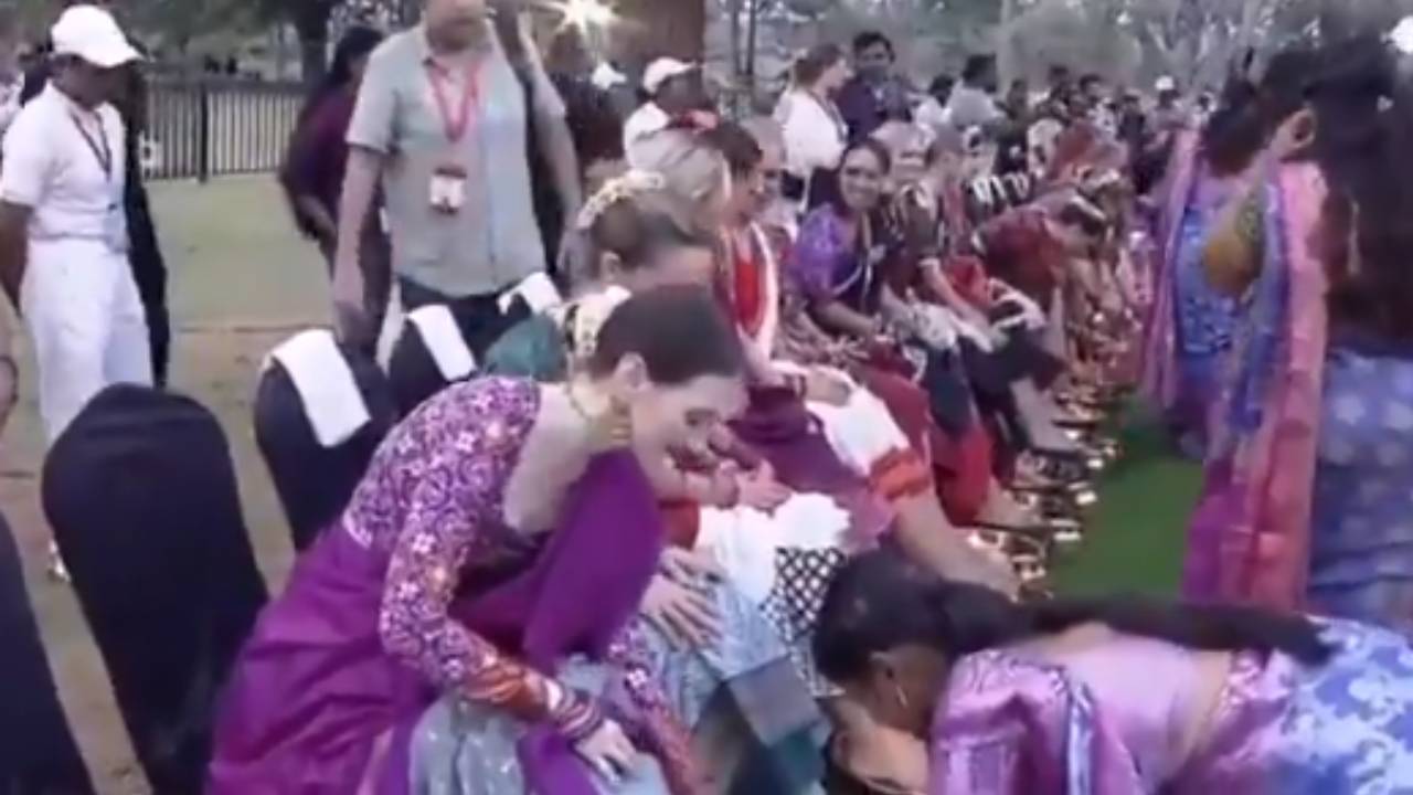 Miss world 2025: ఇదేం సంప్రదాయం.. అందగత్తెల కాళ్లు కడిగిస్తారా..? వివాదాస్పదం అవుతున్న ప్రభుత్వ నిర్ణయం..! Miss world 2025: ఇదేం సంప్రదాయం.. అందగత్తెల కాళ్లు కడిగిస్తారా..? వివాదాస్పదం అవుతున్న ప్రభుత్వ నిర్ణయం..!