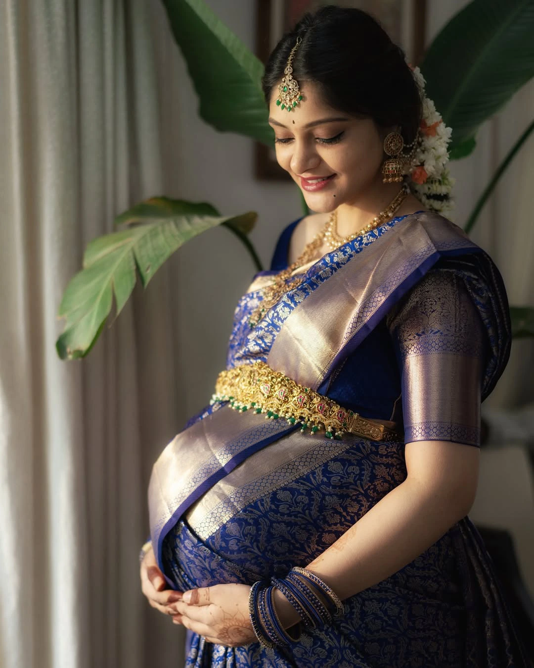 Rahasya Gorak Baby Bump Photos
