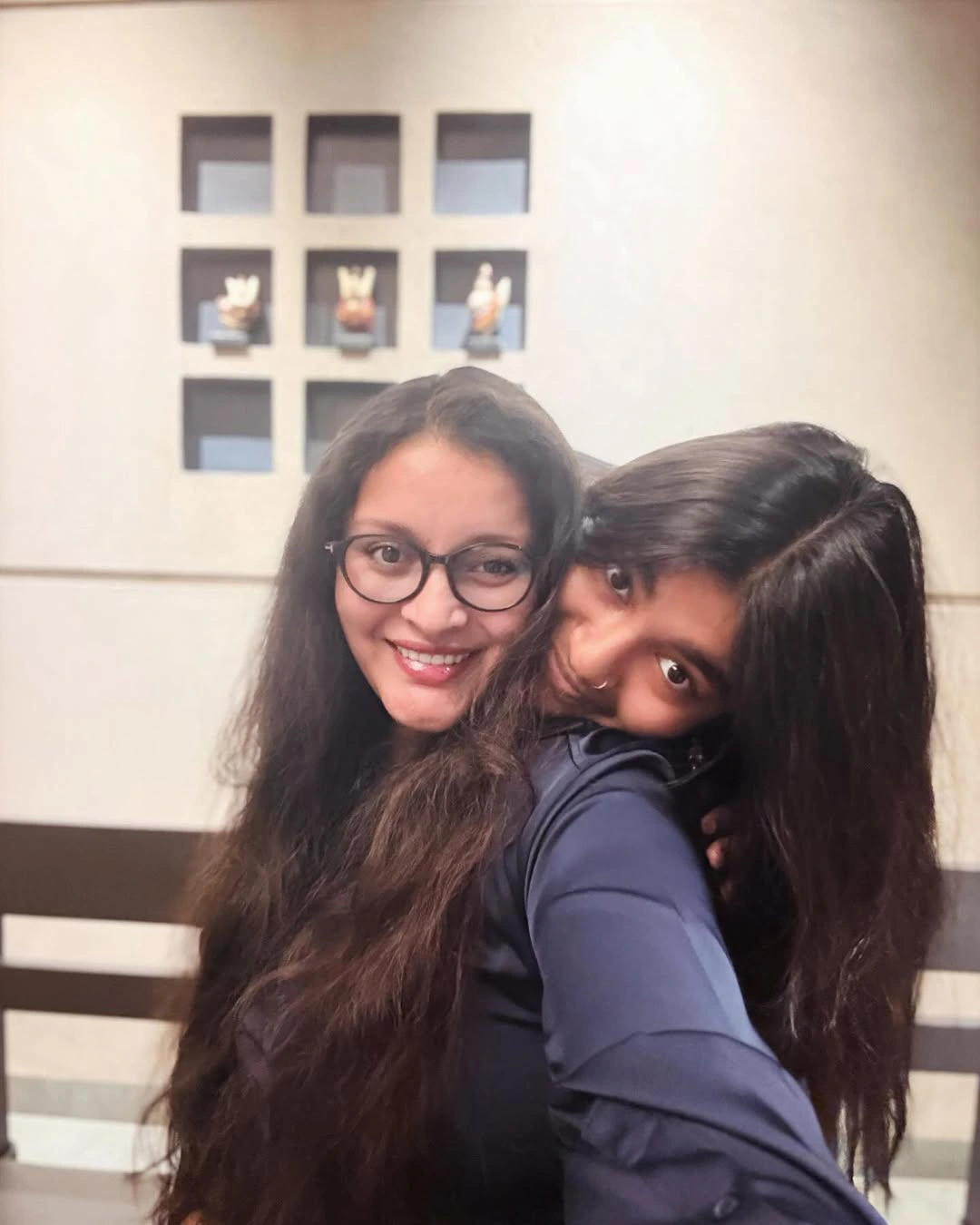 Renu Desai Shares Cute Photos with Aadya