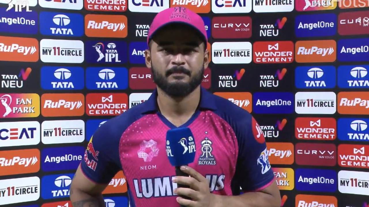KKR vs RR : కోల్కతాపై పరుగు తేడాతో ఓటమి.. రాజస్థాన్ కెప్టెన్ రియాన్ పరాగ్ కామెంట్స్ వైరల్.. మొత్తం నా వల్లే.. KKR vs RR : కోల్కతాపై పరుగు తేడాతో ఓటమి.. రాజస్థాన్ కెప్టెన్ రియాన్ పరాగ్ కామెంట్స్ వైరల్.. మొత్తం నా వల్లే..