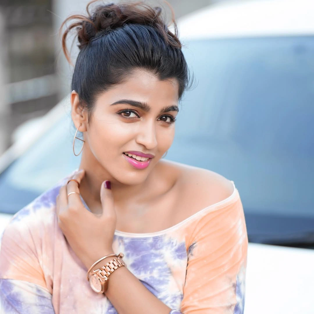Vishal going to marry Sai Dhanshika