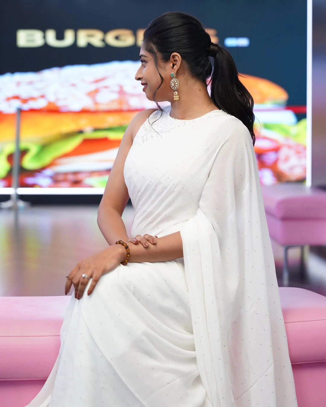 Choreographer Shrasti Verma Shines in White Saree