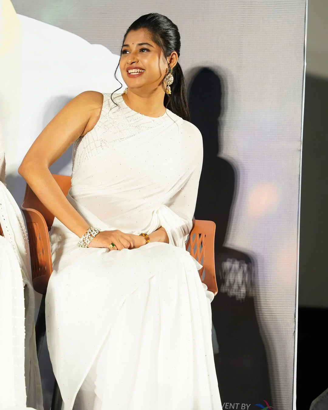 Choreographer Shrasti Verma Shines in White Saree