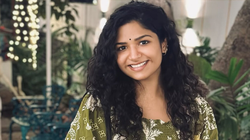 Singer Aditi Bhavaraju silver screen entry Dandora movie