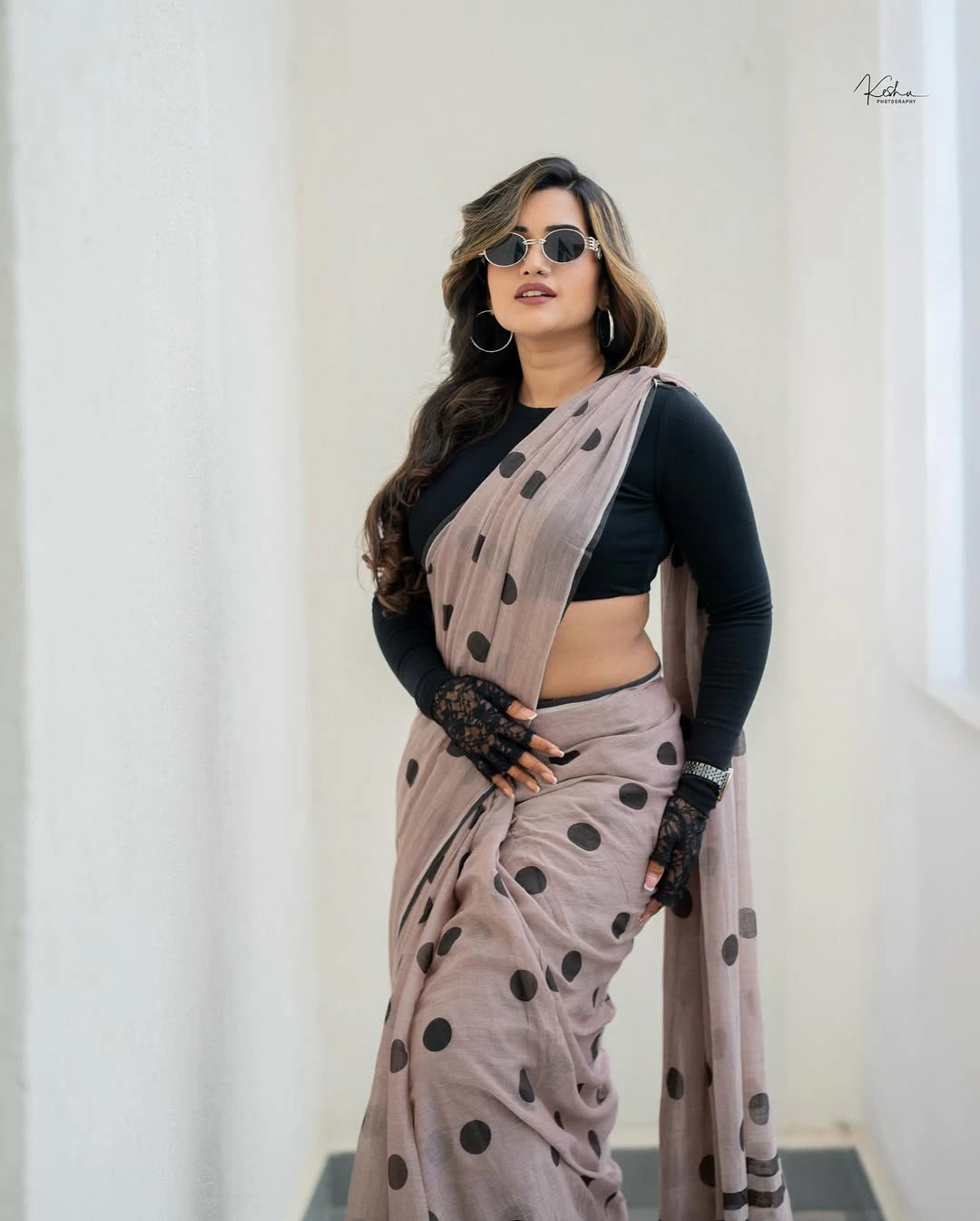 Sravanthi Chokarapu Stylish Looks in Saree