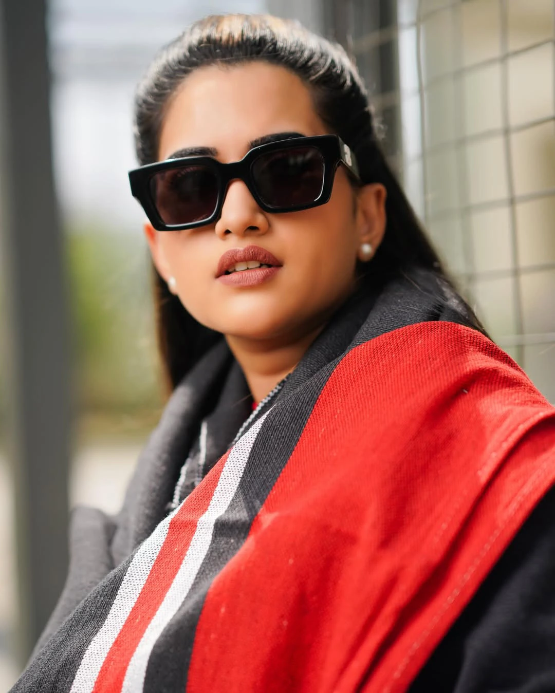 Anchor Sravanthi Chokarapu Looks like Sree Vishnu in Single Movie