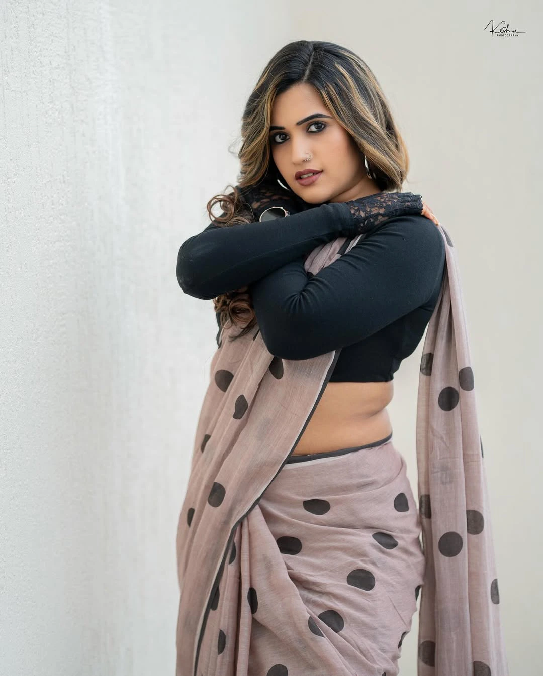 Sravanthi Chokarapu Stylish Looks in Saree