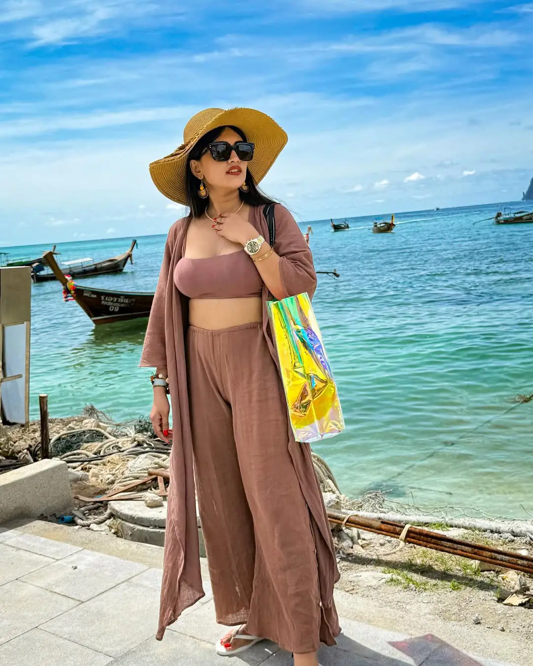 Sravanthi Chokarapu Enjoying Summer Vacation in Thailand