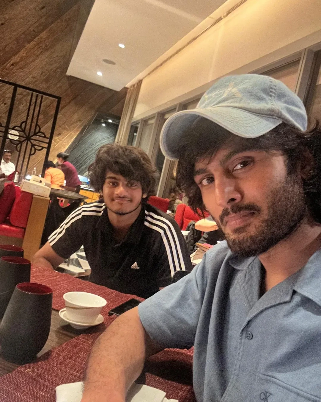 Sudheer Babu Enjoying With Family in Restaurant