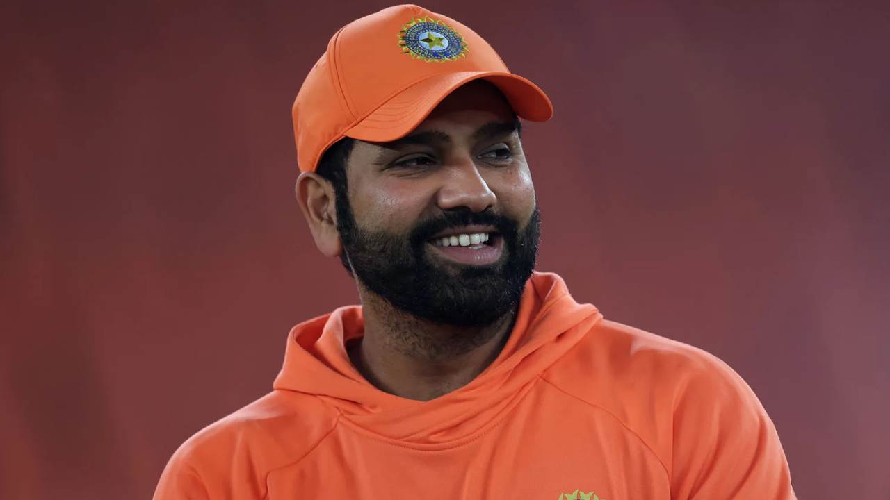 Rohit Sharma : వన్డేల్లో రిటైర్మెంట్ పై రోహిత్ శర్మ సంచలన వ్యాఖ్యలు.. ఆ రోజే రిటైర్మెంట్ ఇస్తా.. Rohit Sharma : వన్డేల్లో రిటైర్మెంట్ పై రోహిత్ శర్మ సంచలన వ్యాఖ్యలు.. ఆ రోజే రిటైర్మెంట్ ఇస్తా..