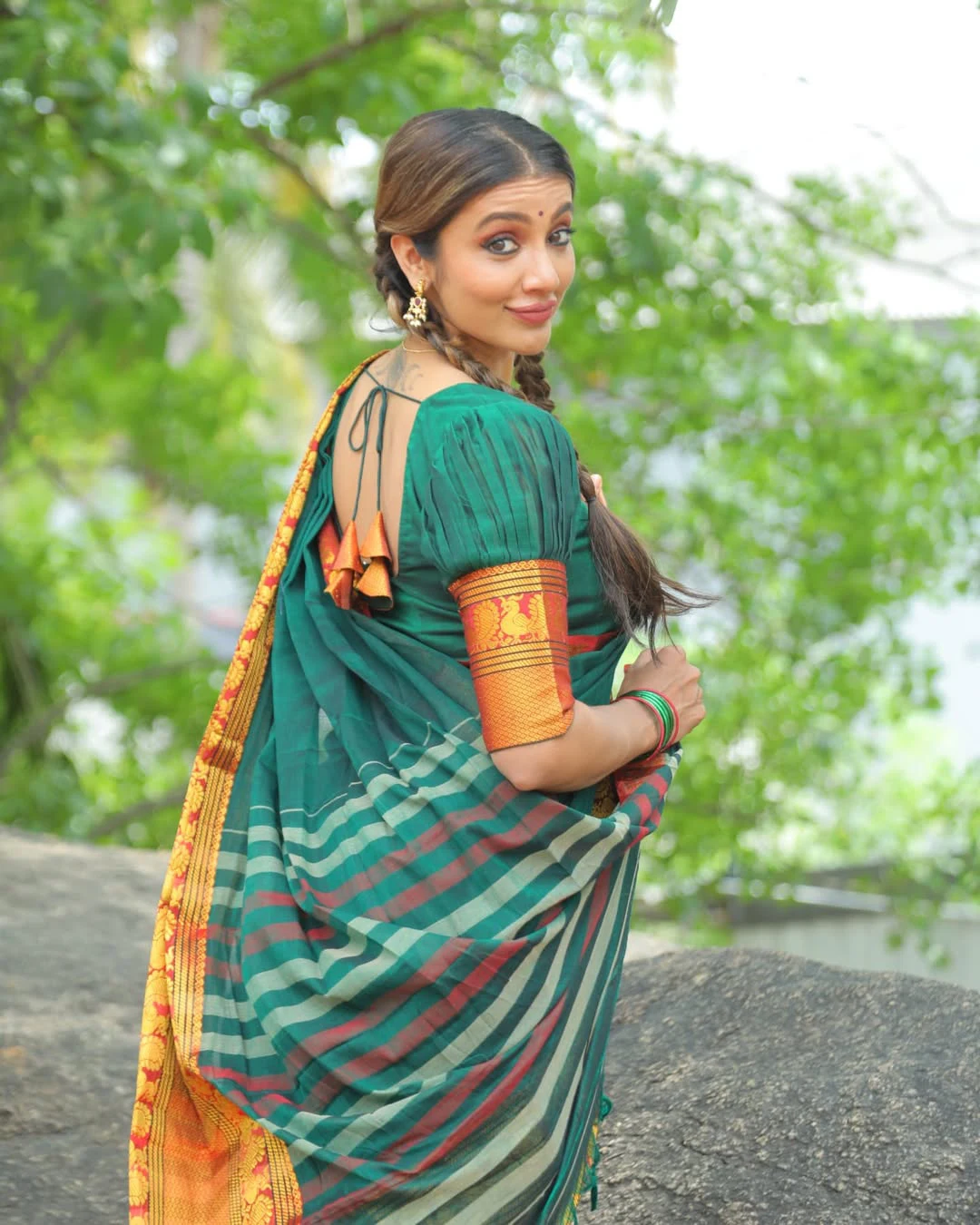 Tejaswi Madivada Cute Photos in Half Saree