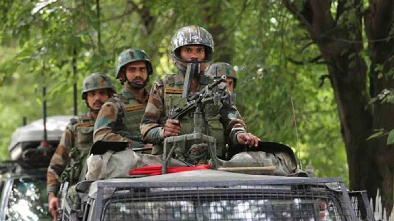 Territorial Army Recruitment 2025: ఆర్మీలో జాబ్స్.. రూ.56వేల నుంచి రూ.2.17 లక్షల వరకు శాలరీ.. ఫుల్ డిటెయిల్స్ Territorial Army Recruitment 2025: ఆర్మీలో జాబ్స్.. రూ.56వేల నుంచి రూ.2.17 లక్షల వరకు శాలరీ.. ఫుల్ డిటెయిల్స్